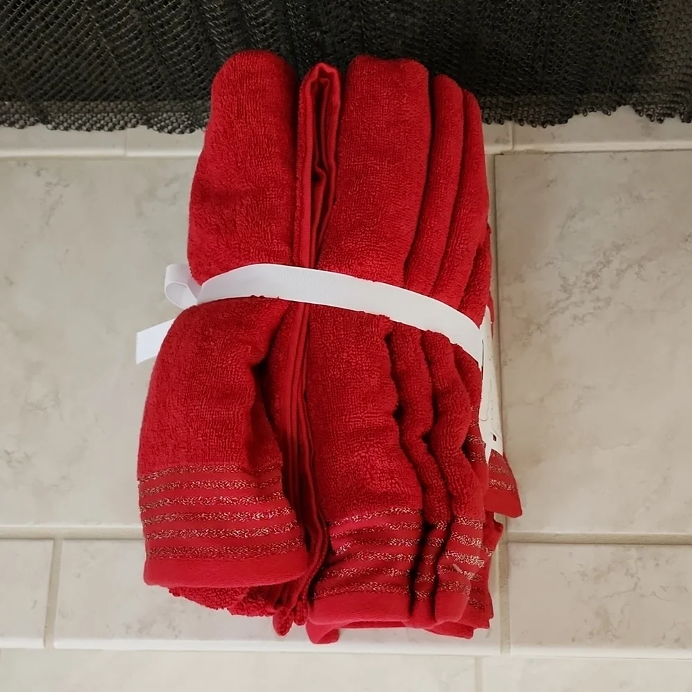 🎄 🎅 HOLIDAY TOWEL SET 🎅 🎄